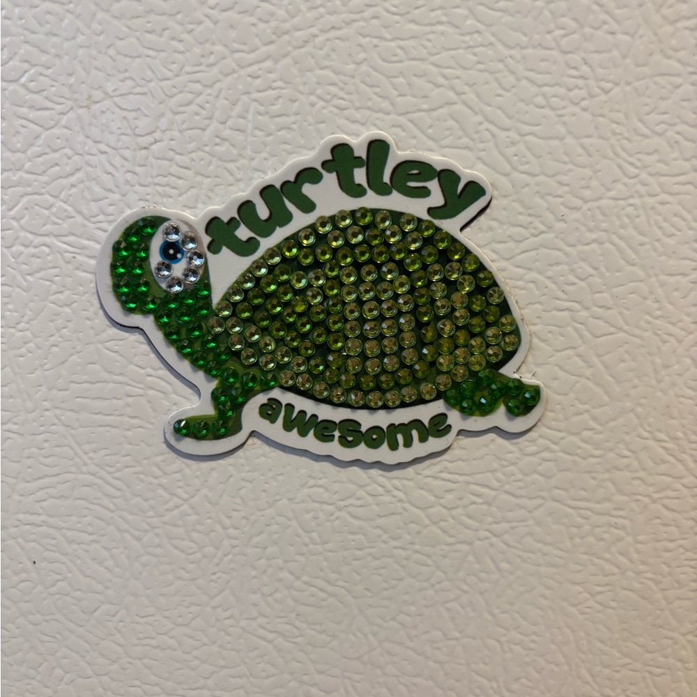 Green Turtle Rhinestone Magnet